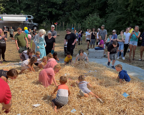 Frank Lumber Carnival & Picnic 2023